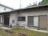 市街地に近く、山あいの住宅地の空き家